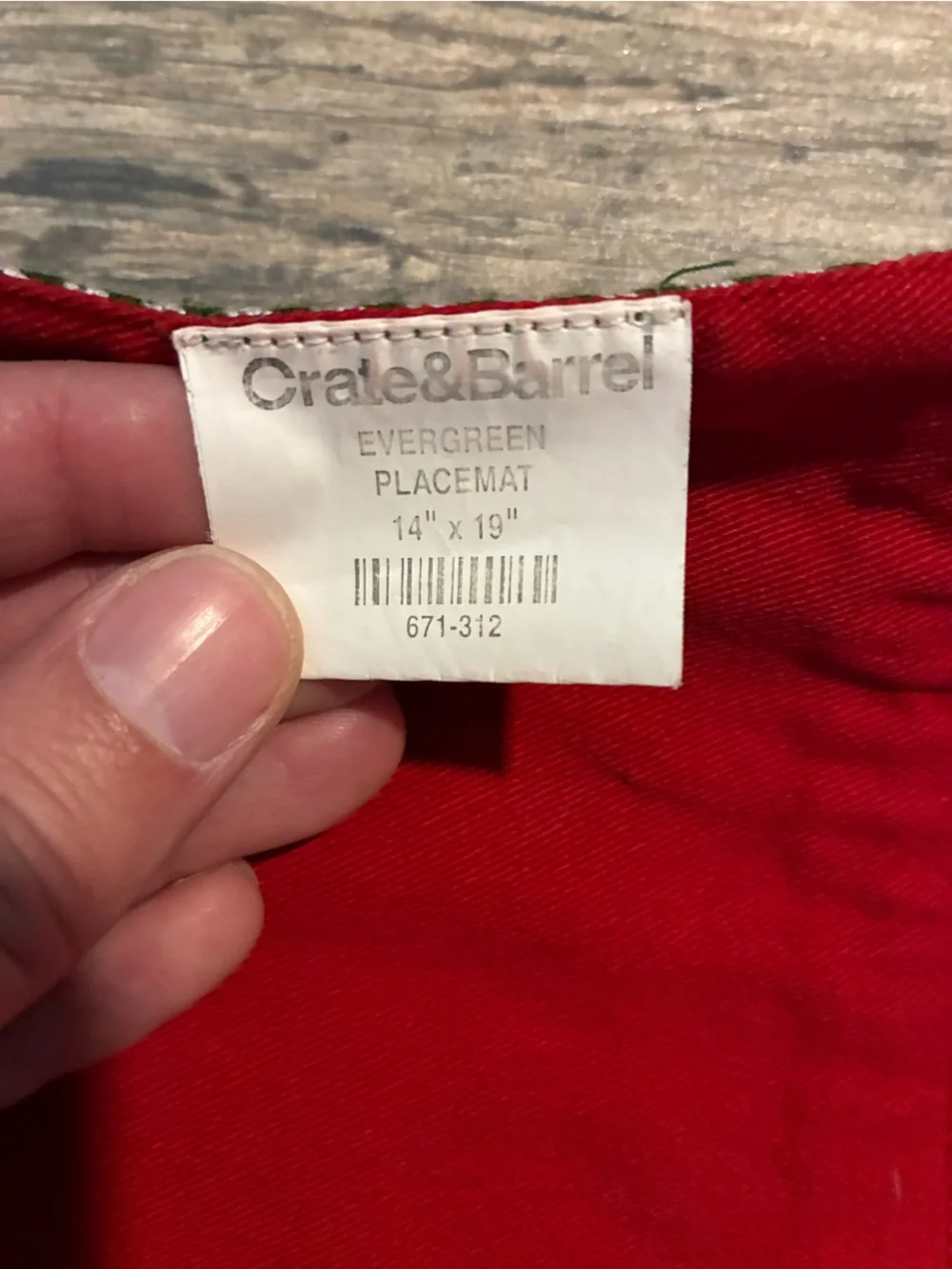 Crate&Barrel (12) Red holiday Placemat with mistletoe holiday design